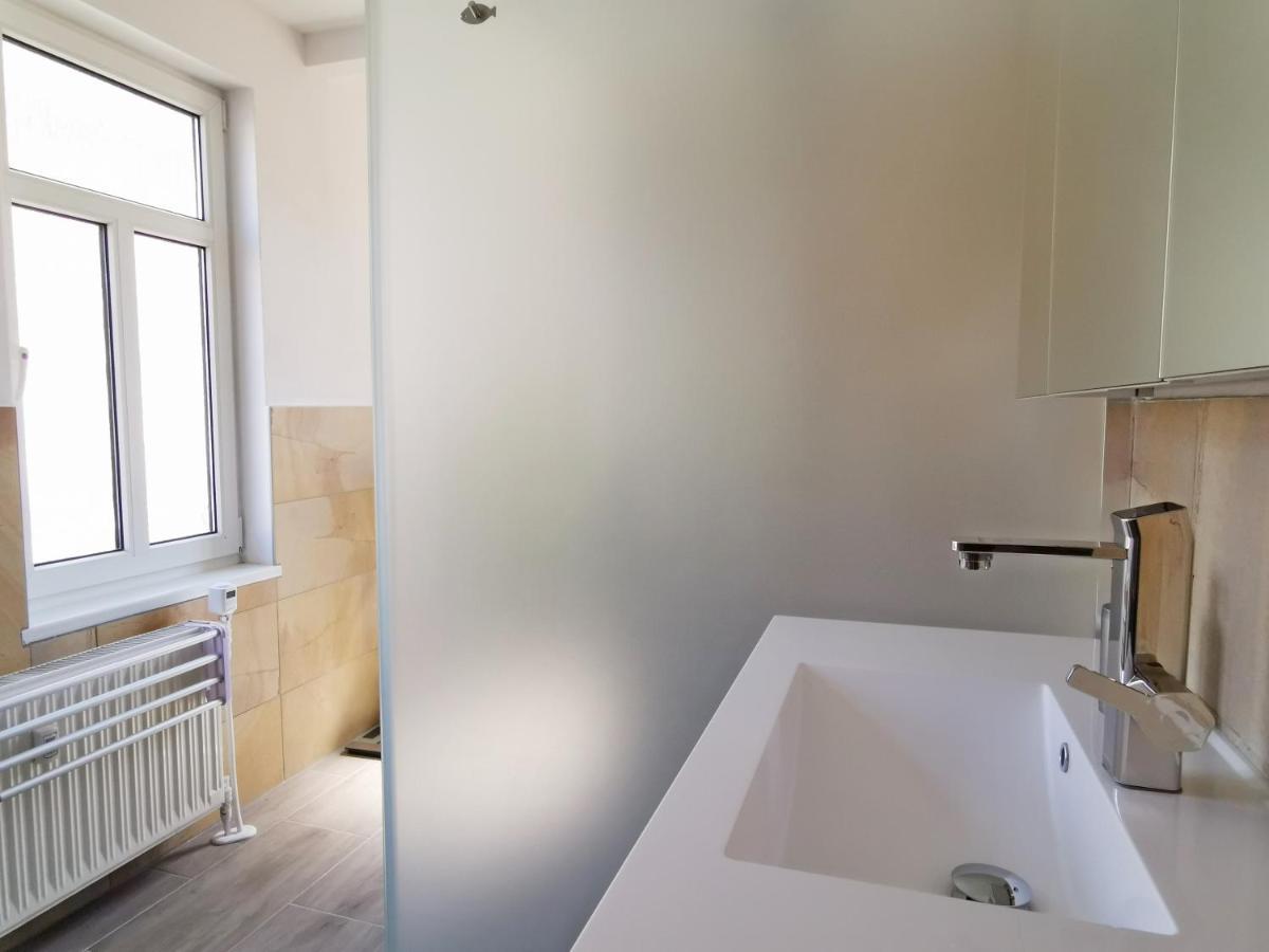 Apartment Musashi 3 *